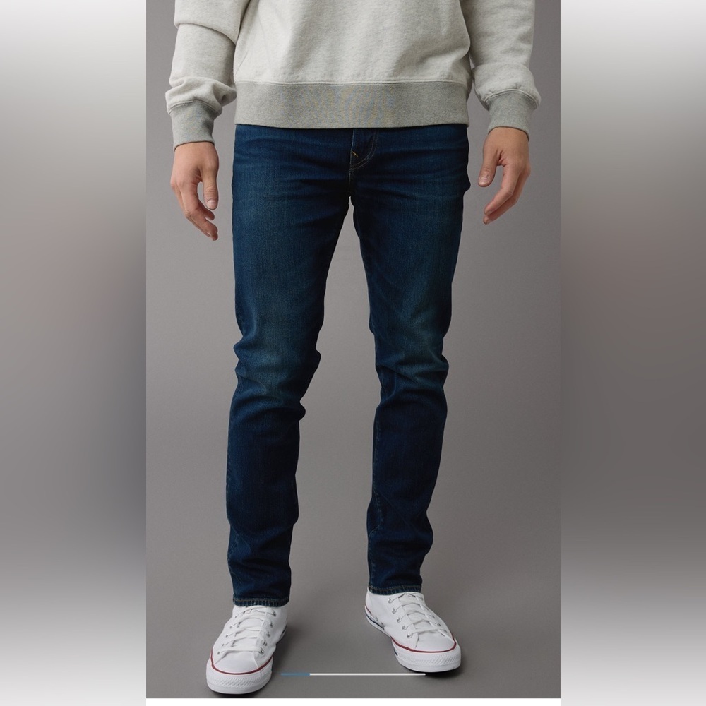 NWT American Eagle Airflex + Slim Jeans